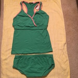 NWT - Nursing Tankini swimsuit - Green/Pink